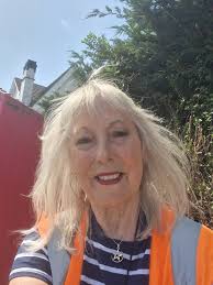 Phew! It was a hot one today! 🥵 Two full bags of grot collected today.  That was enough for me really as I was literally melting with the heat.  Ratby Lane and