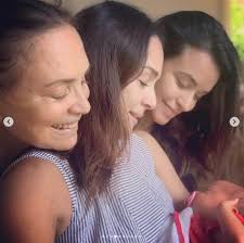 Gabriela duarte biography, ethnicity, religion, interesting facts, favorites, family, updates. Gabriela Duarte Mostra Regina Duarte Com A Neta Bebe Lindezas