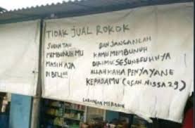 Maybe you would like to learn more about one of these? Ngegas Banget Lewat Spanduk Warung Ini Terang Terangan Tolak Jual Rokok Guideku Com