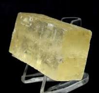 Amazon.com: 2.1" 1.59 oz amarillo de cristal óptico de ...