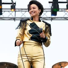 Abraham opened a mexican restaurant, papagayo, in lake jackson. Selena The Series On Netflix Review