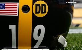 Pittsburgh steelers helmets will include a decal this season to honor the memory of coaching great chuck noll. Steelers To Honor Darryl Drake With Helmet Decal During 2019 Season Steelers Depot