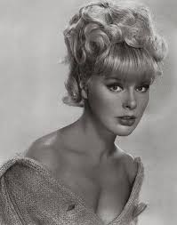 Elke..... 🔥🔥🔥🔥🔥