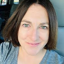 Cynthia Stapp's Instagram, Twitter & Facebook