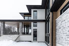 Autre Facade De La Maison S J House Designs Exterior Painted Brick House House Paint Exterior