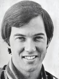 Happy Birthday to the Master Guitarist Dave Fielding...