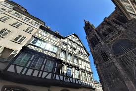 La terre a tremblé à nouveau à strasbourg mercredi 13 novembre peu avant minuit. Tremblement De Terre A Strasbourg Les Habitants Racontent Comment Ils L Ont Vecu Actu Strasbourg