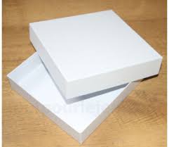 Personnaliser une boite en carton. Boite Carton Blanche Carre Cloche Neutre Pour Jeux De Societe