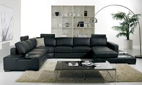 Sofás modernos tapizados en tela o piel. Cuero Negro Como Decorar Con Muebles De Este Estilo