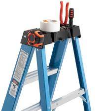 Werner 6 Ft Fiberglass Step Ladder With 250 Lb Load Capacity Type I Duty Rating Fs106 The Home Depot