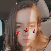 Leila Marquez's Instagram, Twitter & Facebook