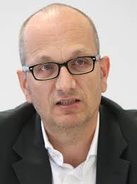 Holderried bleibt Vorsitzender der IHK