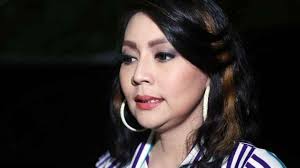 Sidang Mediasi Tessa Kaunang-Sandy Tumiwa Berlangsung Panas