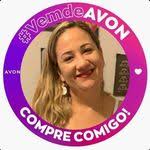 Roberta Flora's Instagram, Twitter & Facebook