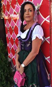 Fadebis liegt bei der ruppertstraße 20. Dirndl Tracht Bayern Wiesn Oktoberfest