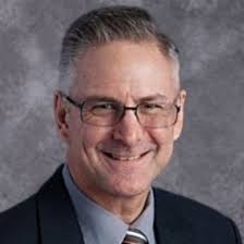 A little late to the celebration but I've graduated from Emerson College  with Summa Cum Laude and Honors this May!