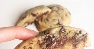 S Alut Les Gourmands Voici Une Recette De Cookies Fourre Au Nutella Juste Super Bonne Avec Ma Recette Vous Aurez 13 Cookies Recette Cookies Fourres Nutella