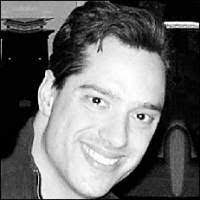 Aaron Reichman's Instagram, Twitter & Facebook