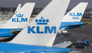 Klm Europe Business Class Passengers Enjoy Extra Baggage Allowance Plus Priority Service For Check In Baggage Drop A Con Imagenes Aerolineas Aviacion Empresas Espanolas