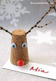 Reindeer Place Cards Recipe Diy Christmas Cards Easy Christmas Place Cards Christmas Dinner Place Cards