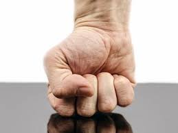 În bucureşti, 10 femei au anunţat că. Ordin De ProtecÈ›ie Provizoriu In Curand Se Va Putea ObÈ›ine Un Ordin De IndatÄƒ Direct De La PoliÈ›ist