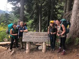 They span the border between the canadian province of britis. Doris The Explorist Backpacking Copper Ridge Loop In North Cascades National Park