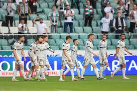 Mecze legii, relacje na żywo, historia, terminarz, zdjęcia, wideo, bilety, karnety. Legia Warszawa Oglosila Kadre Na Mecze W I Rundzie El Ligi Mistrzow Sa Nowi Zawodnicy