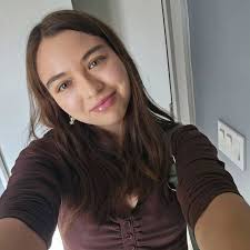 hey guys! my name is abby samuelson and i'm from merced ca. I'll be  majoring in business administration with a minor in music! i love lifting,  beach trips, watching sports, and ofc