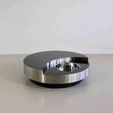 Large chrome and brass flaminia coffee table by willy rizzo, 1970s. Coffee Table By Willy Rizzo 1972 Space Chrome
