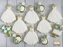 Pin On Shower Wedding And Anniversary Cookies Cakes Etc