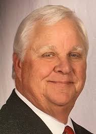 Danny Holifield's Instagram, Twitter & Facebook