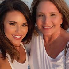 ℳ𝒾𝓇𝒶𝓃𝒹𝒶 ℒ𝒶𝓃ℯ💋 (@mirandalane_misstx) • Instagram photos and videos