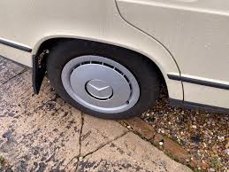 Image result for Beige Jantes 1990 ARO