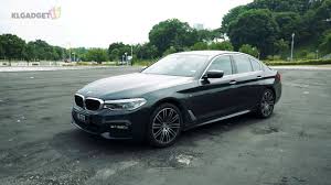 Read 5 series sedan 530i m sport reviews and check out horsepower, features, interior & colours images, september promos at zigwheels. Bmw G30 530i M Sport The Techy Business Athlete Youtube