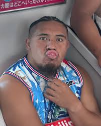 Samuel Slade's Instagram, Twitter & Facebook