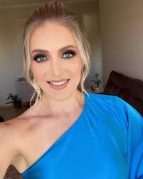 Débora Klein (@deboraahklein) • Instagram फ़ोटो और वीडियो