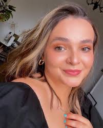 Darcy Kelly (@darcykatekelly) • Threads, Say more