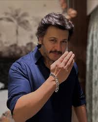 Arjun J Punjj