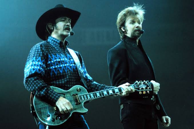 Brooks & Dunn, 'Neon Moon' - Rolling Stone Australia