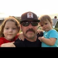 Aaron Albillar's Instagram, Facebook & TikTok