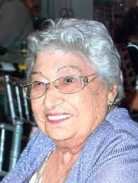 Elizabeth Halverson's Instagram, Twitter & Facebook