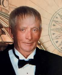 Obituary of Everett Edgle Castle