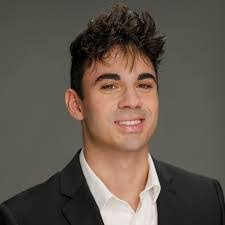 Nate Henning's Instagram, Twitter & Facebook