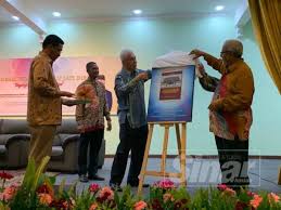 Check spelling or type a new query. Sultan Ismail Petra Gering Namun Stabil Tengku Muhammad Rizam Sinar Harian