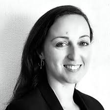 Juliette Gallo's Instagram, Twitter & Facebook