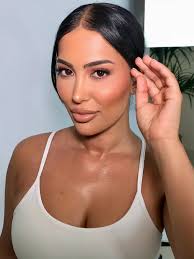 Promote with Victoria Anthony (@victoriaanthonyx)