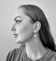 Here, Jonathan Van Ness from Netflix's Queer Eye gives affirmations to  people struggling with confidence—and it will completely make your heart  melt ❤️