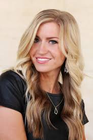 A BLACK AND WHITE CLASSIC // TUTORIAL