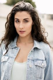 Andrea Lea's Instagram, Twitter & Facebook