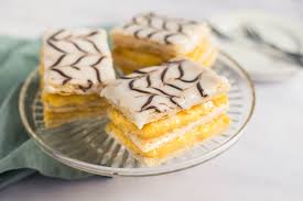 How To Make Classic French Mille Feuille Napoleon Pastries Recipe In 2020 Napoleon Pastry Puff Pastry Desserts Pastry